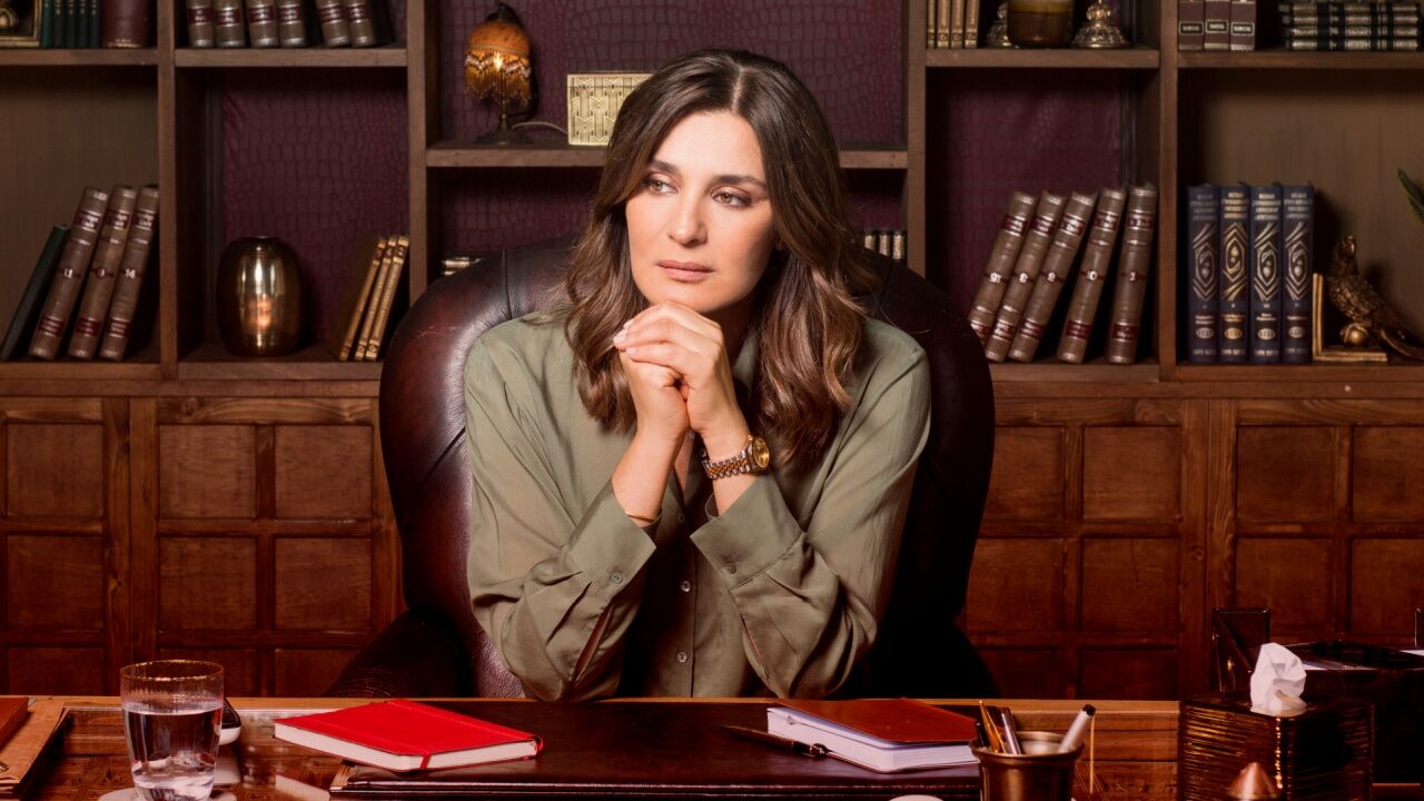 חדש! החדר האדום: יוון - פרק 14