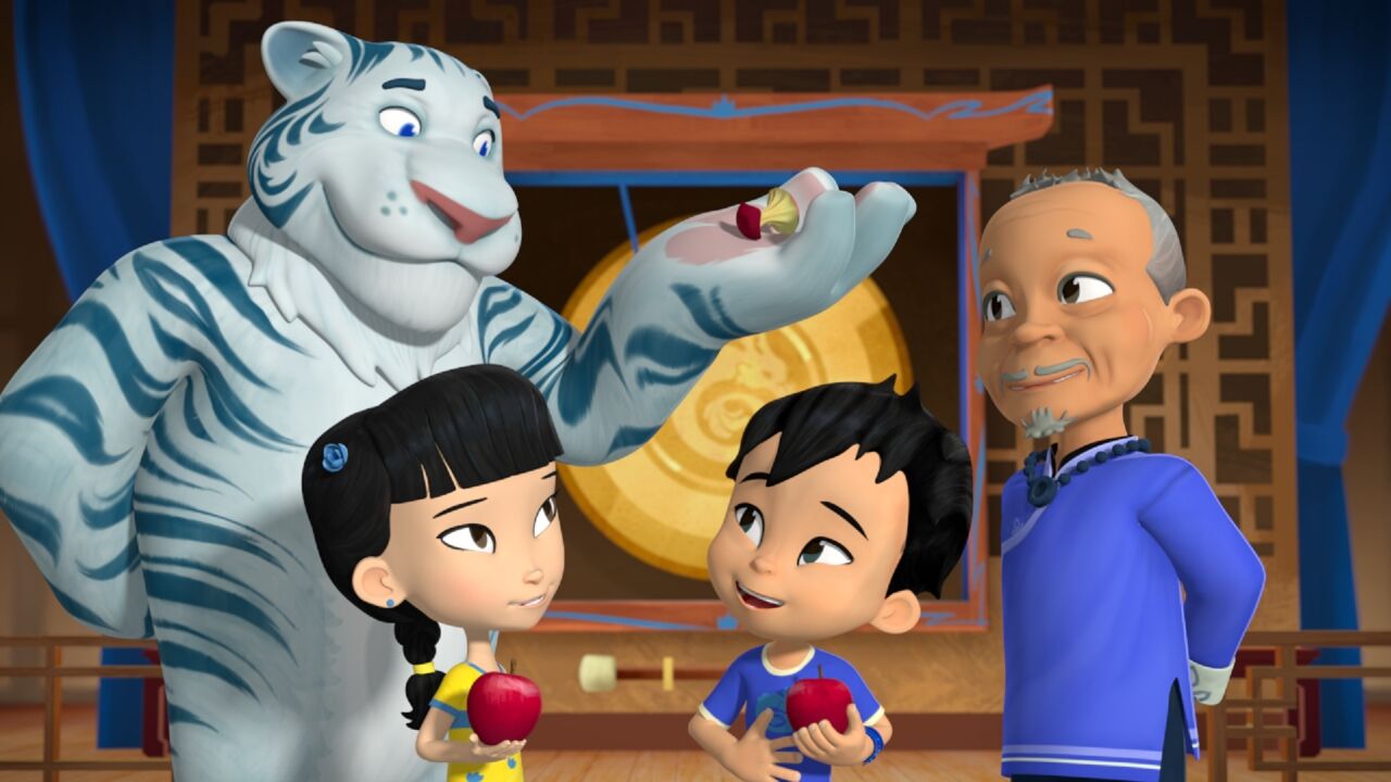 קודי קא-פאו-מבלים עם סבא וסבתא