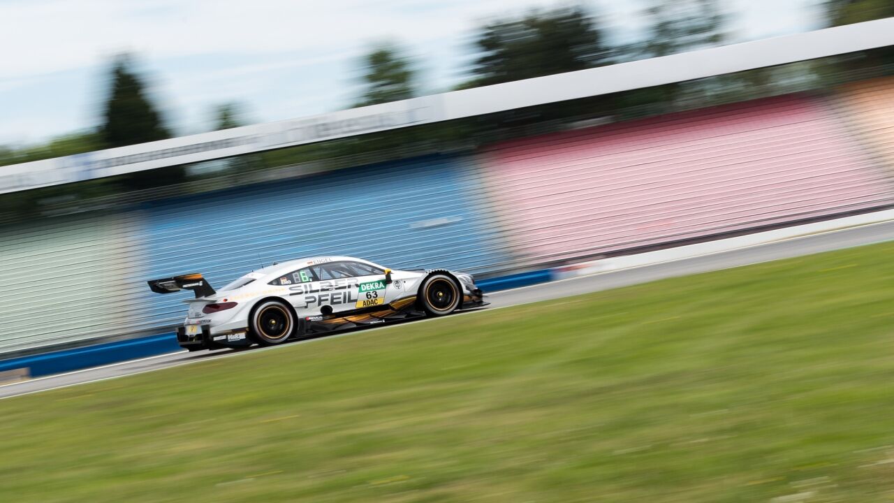 ישיר! מירוץ מכוניות סלון: DTM 2025