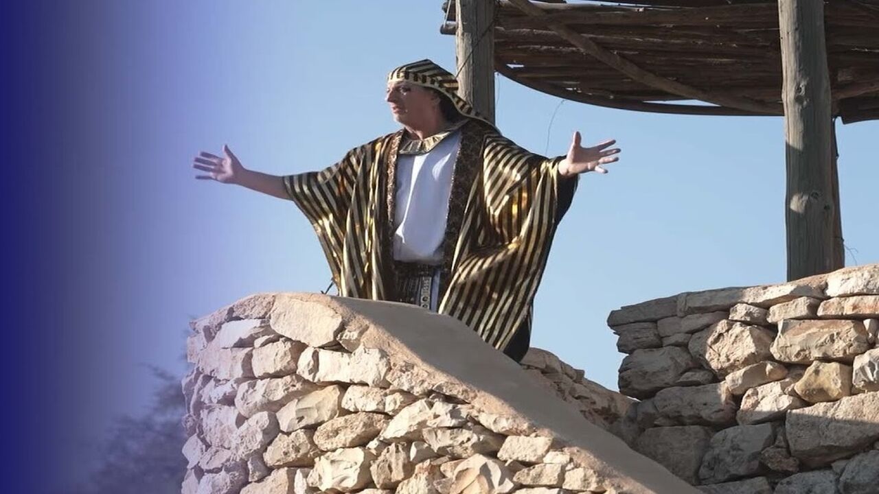 גיבורי החודש - פרק 12