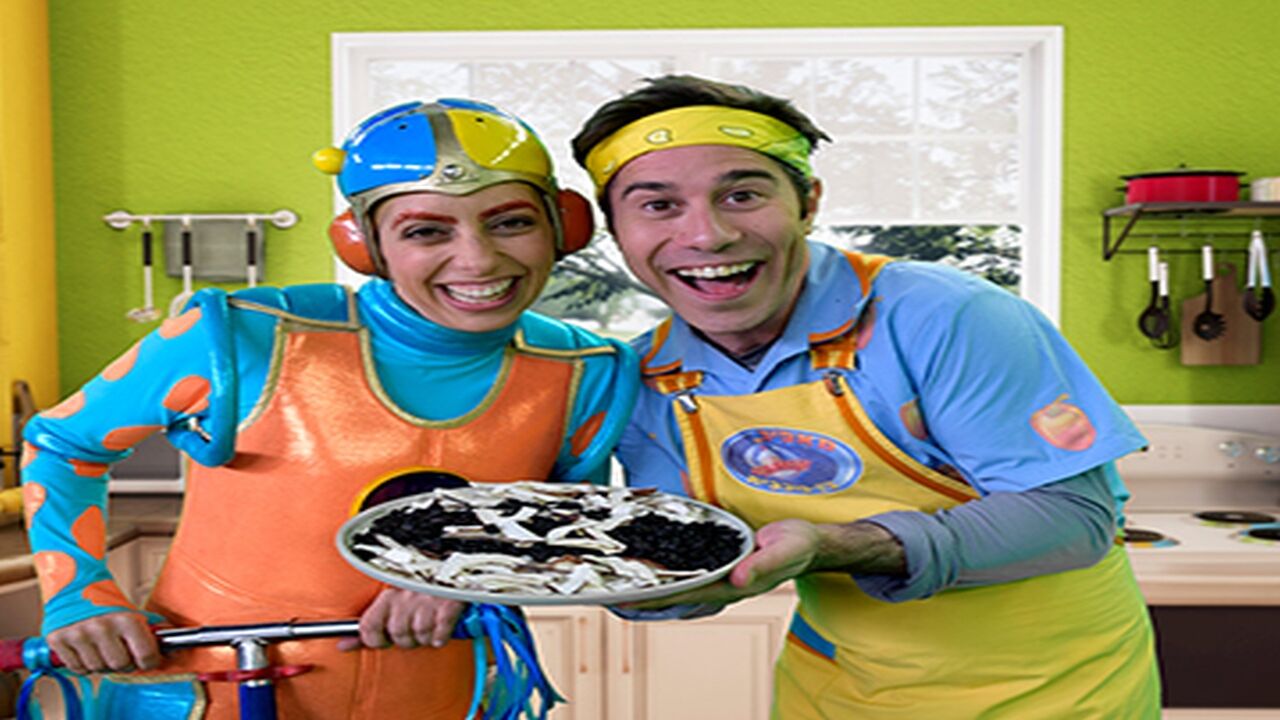 השכונה של הופ! ישר למצלמה - פרק 1